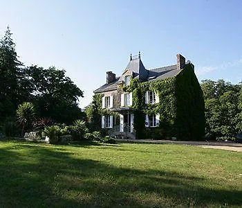Domaine De Bodeuc Hotel 3*